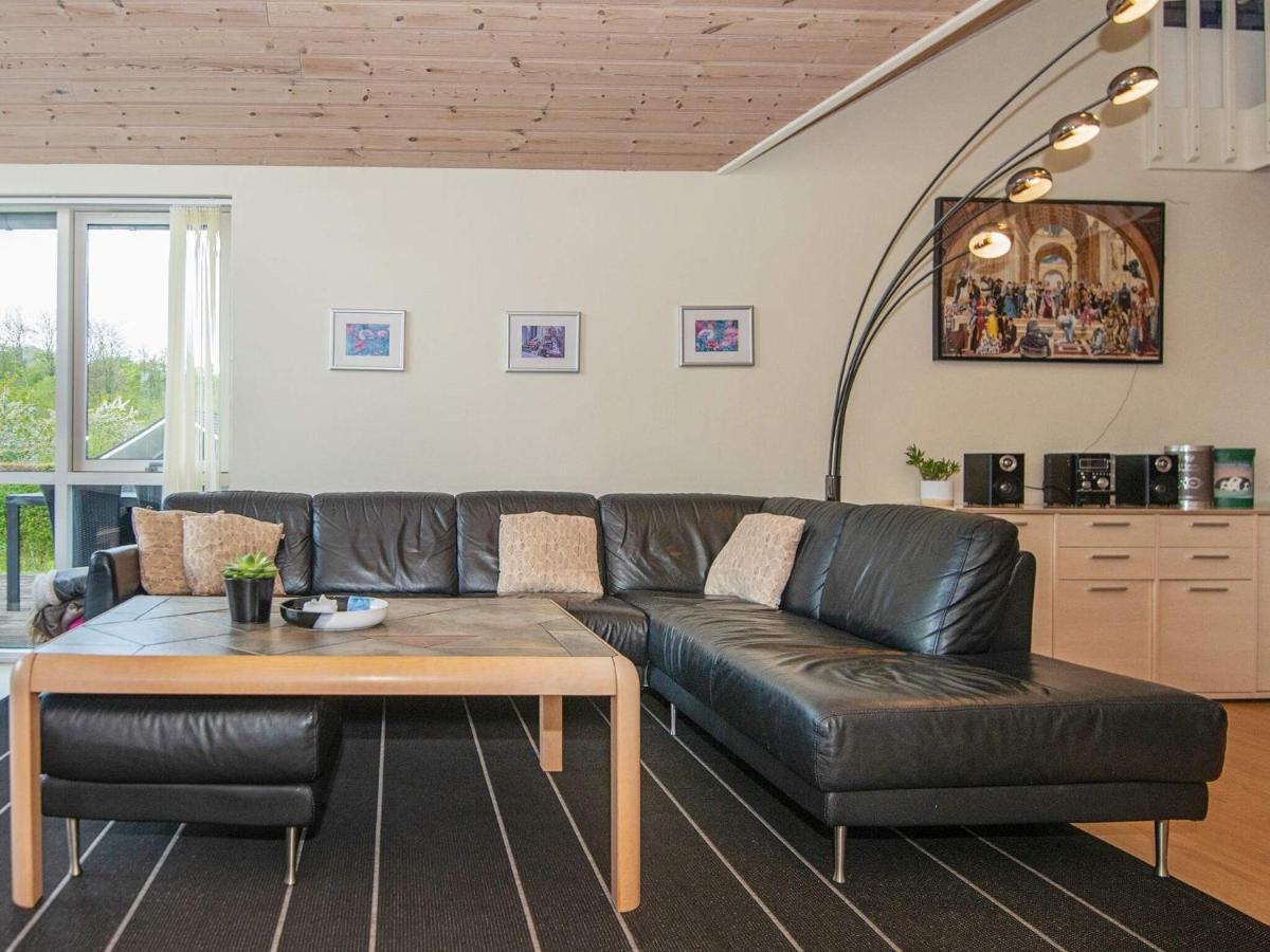 12 Person Holiday Home In Aabenraa Loddenhøj Esterno foto