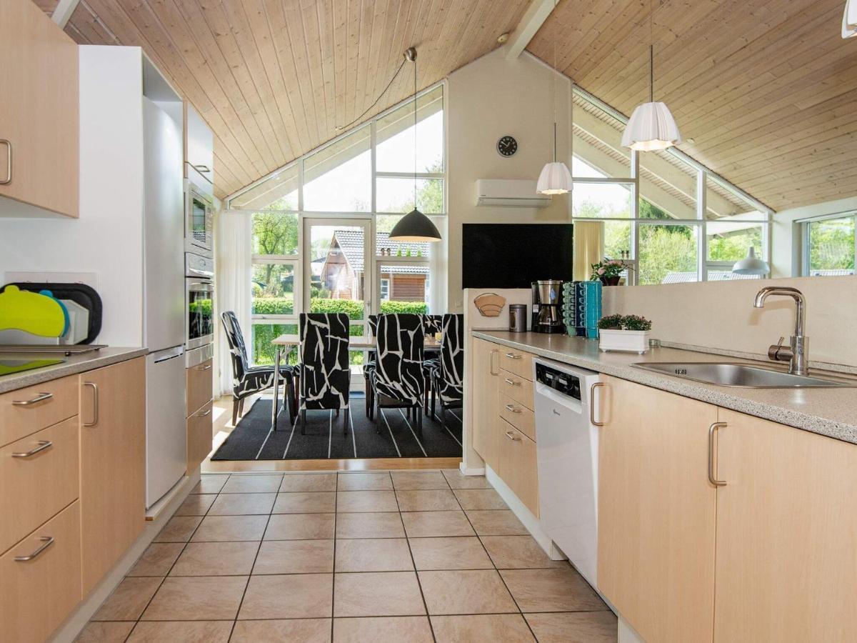 12 Person Holiday Home In Aabenraa Loddenhøj Esterno foto